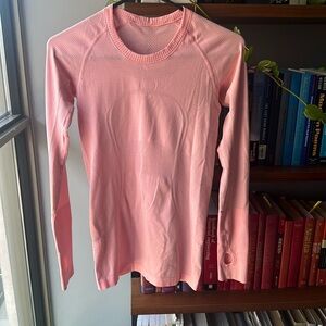 Lululemon swiftly tech long sleeve shirt Hip length
